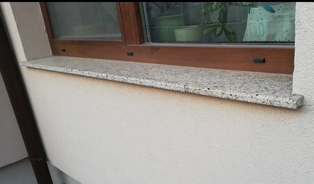 Granit Fensterbank außen