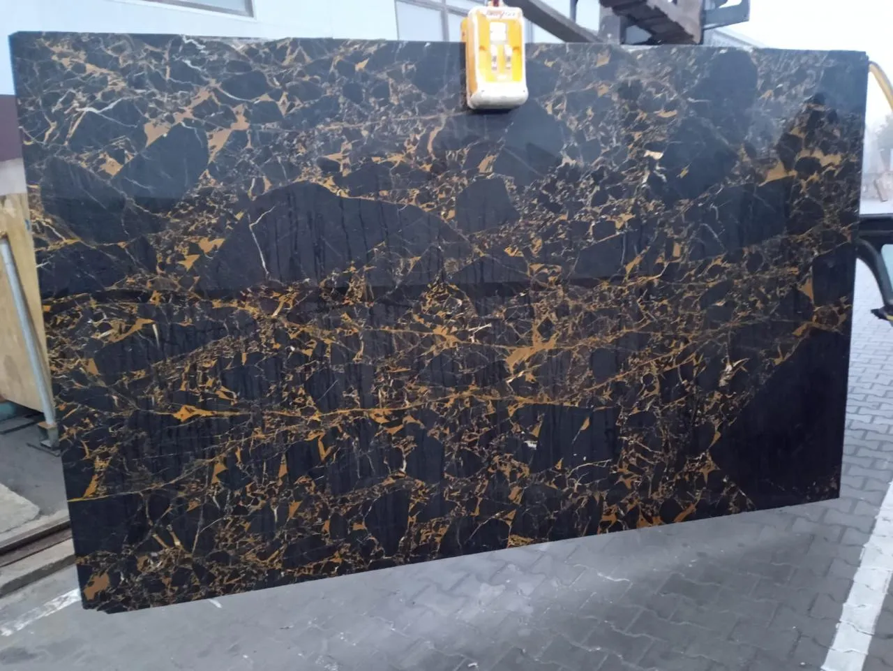 Marmorplatten Porto Oro